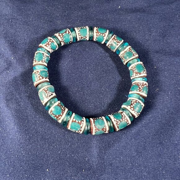 Jewelry - Handcrafted Turquoise Beaded Stretch Bracelet With Decorative Silver Accents